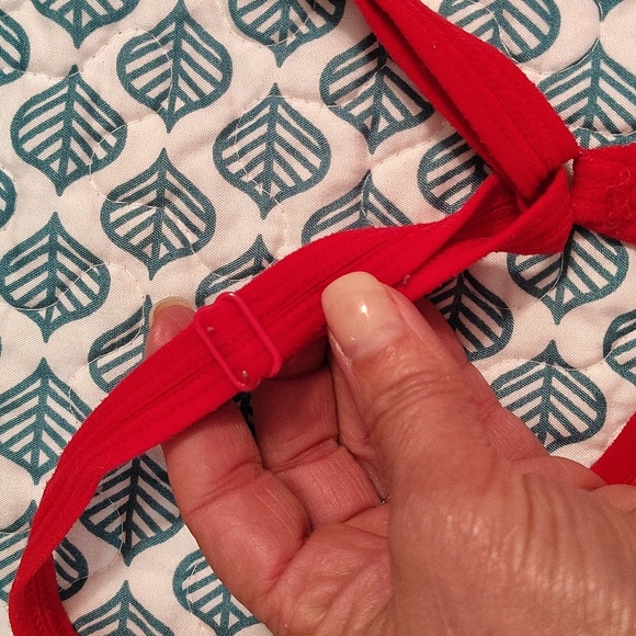 PUMA Red Sports Bra Size XL Adustable Straps Puma Logo Throughout - Picture 3 of 5